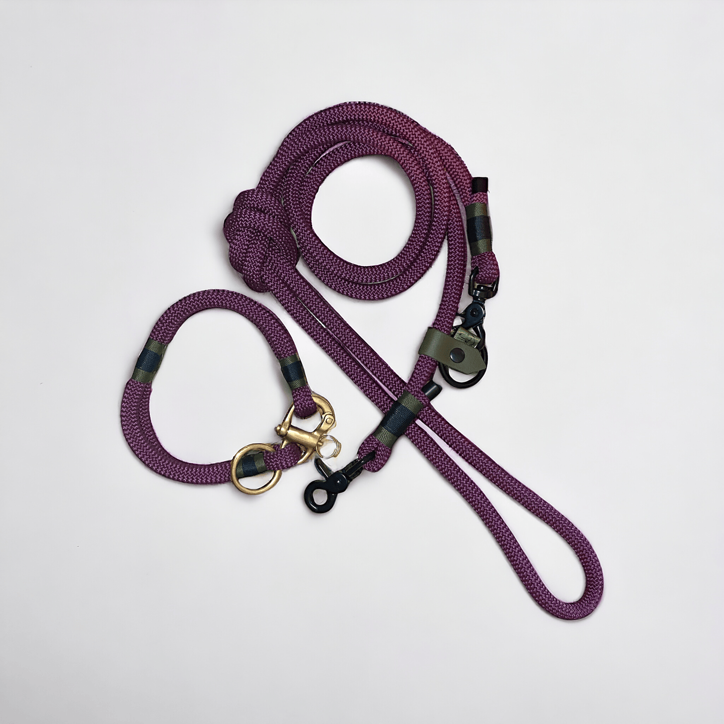 Greenwich Yarn Dog Collar – Bordeaux Edition | Handmade - Green Dog