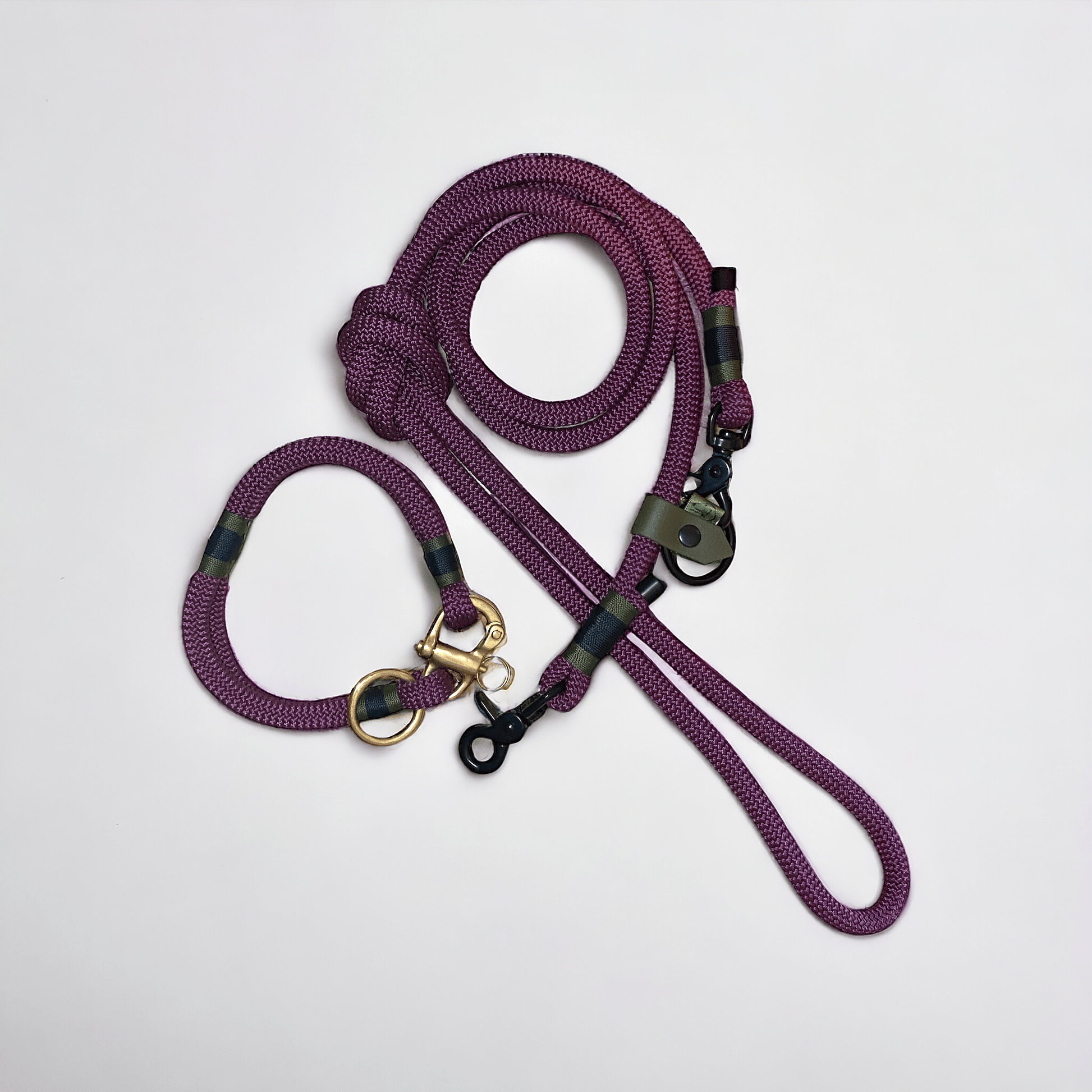 Greenwich Yarn Dog Collar – Bordeaux Edition | Handmade - Green Dog