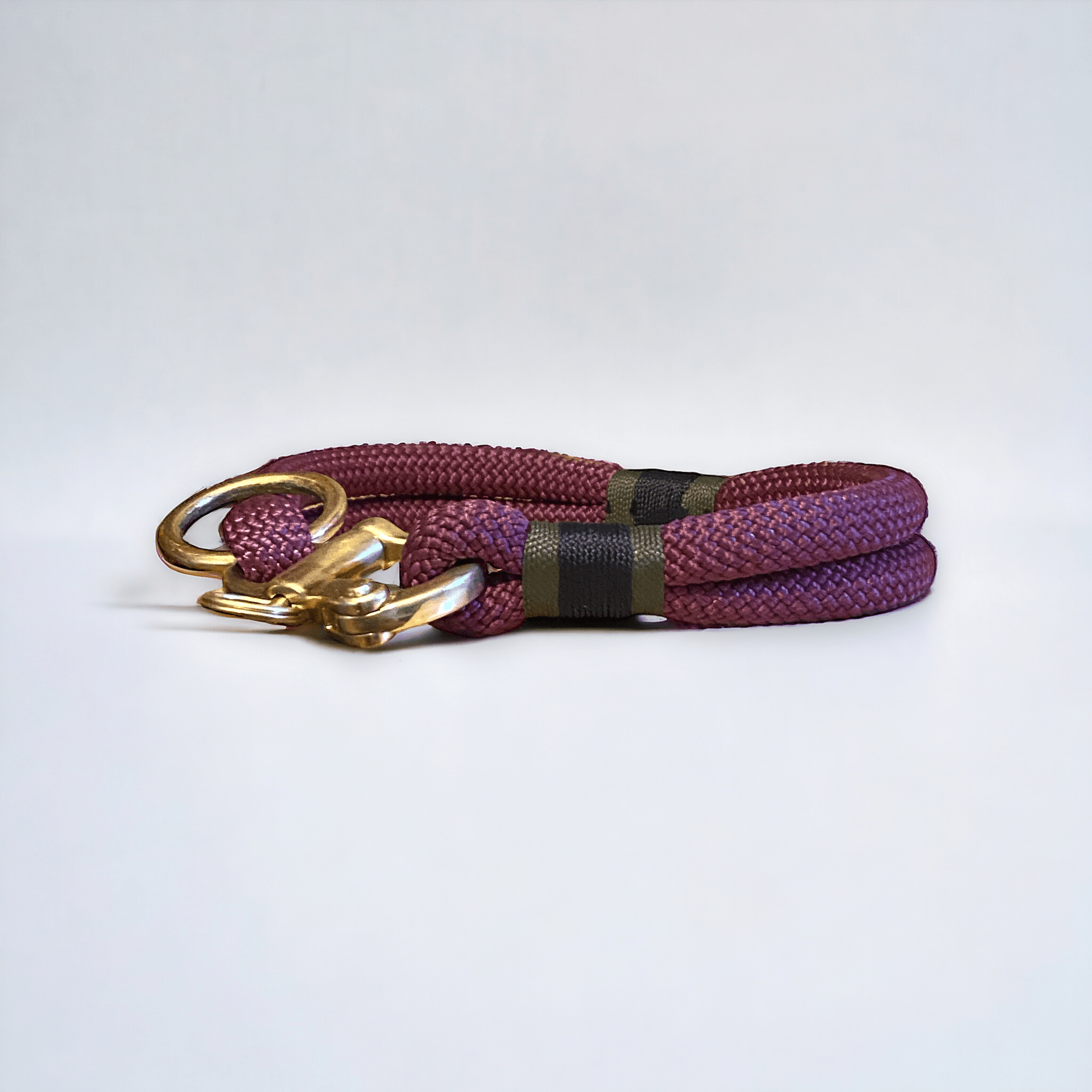 Greenwich Yarn Dog Collar – Bordeaux Edition | Handmade - Green Dog