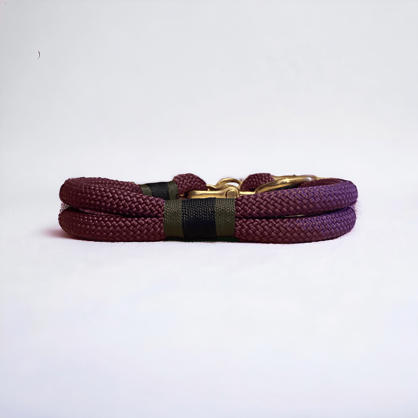Greenwich Yarn Dog Collar – Bordeaux Edition | Handmade - Green Dog