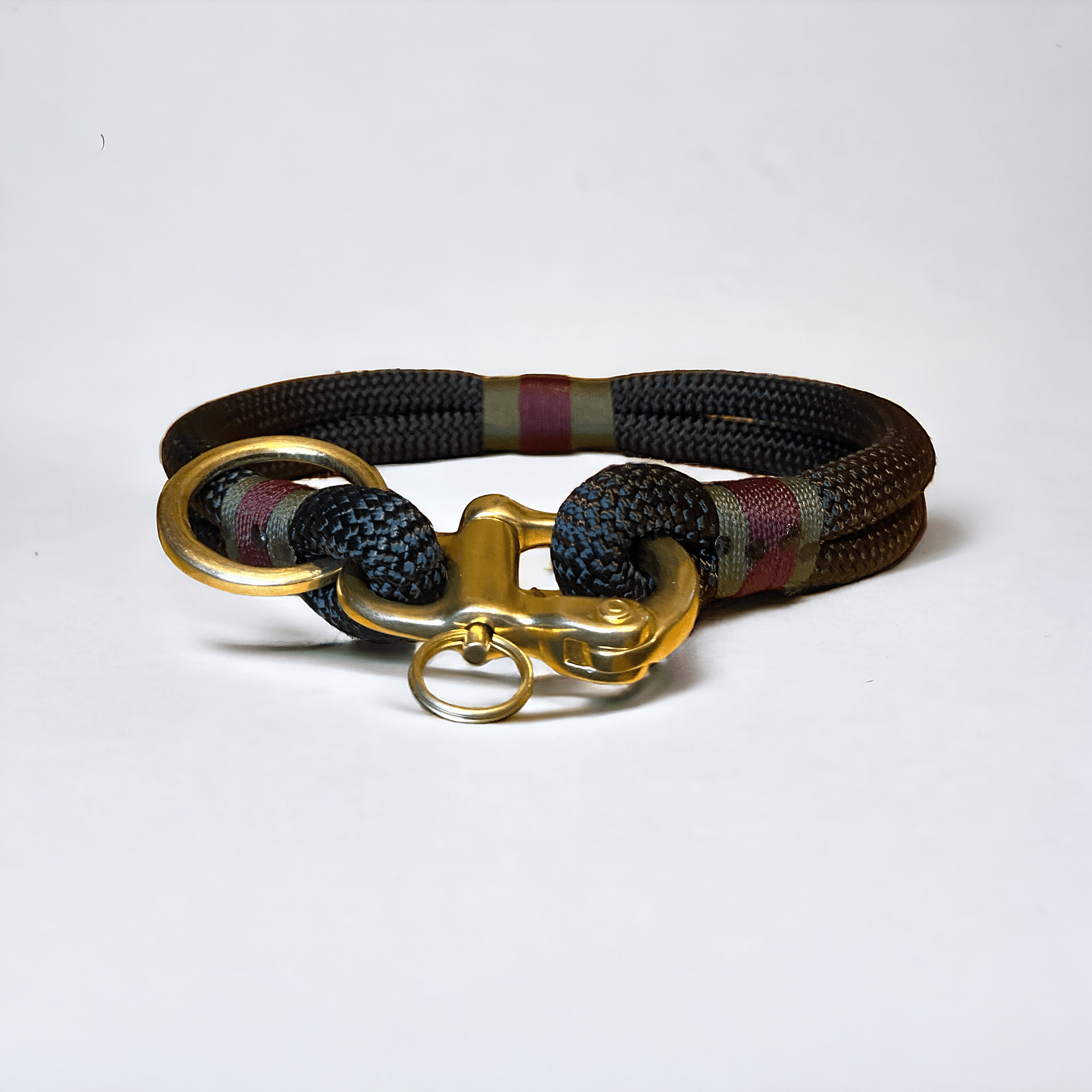 Greenwich Yarn Dog Collar – Midnight Edition | Handmade - Green Dog